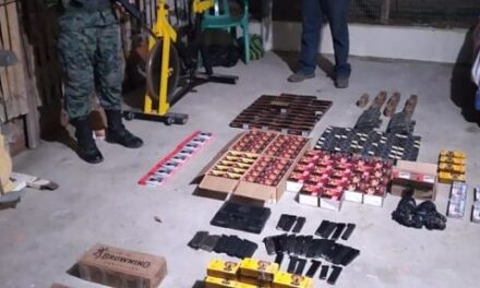 Tres personas detenidas y 9.000 municiones decomisadas en El Oro