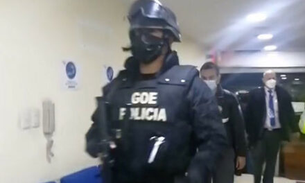 Fiscalía y policía allanan oficinas del Consejo de Participación Ciudadana