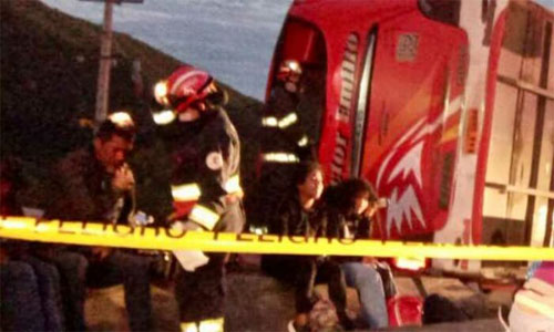 8 fallecidos en la vía a Papallacta debido accidente de Bus