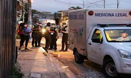 Familia asesinada en Guayaquil, Padre, esposa y adolescente