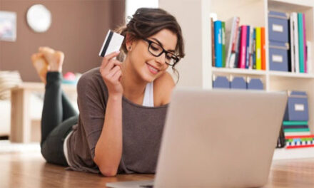 El 50 por ciento de las mujeres con tarjeta de crédito son emprendedoras
