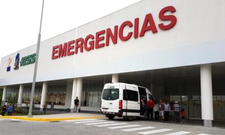 Área de Emergencia del Hospital Los Ceibos prioriza la atención a personal vulnerable.