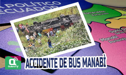 Bus con pasajeros cayó en la Crespa, Manabí