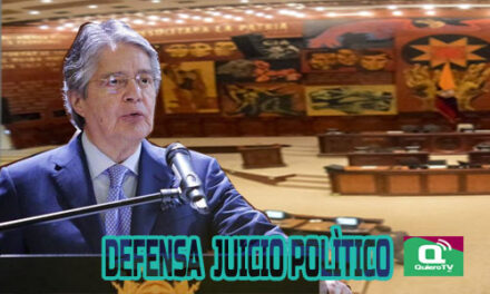 Guillermo Lasso se defiende en la Asamblea Nacional