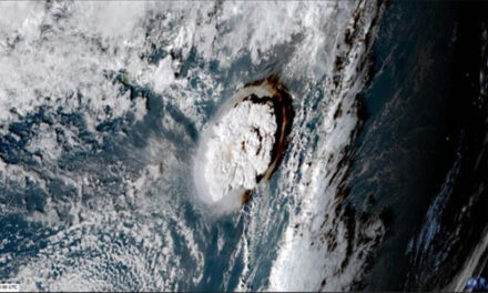 Erupción del volcán submarino Hunga Tonga agitó la atmósfera del mundo