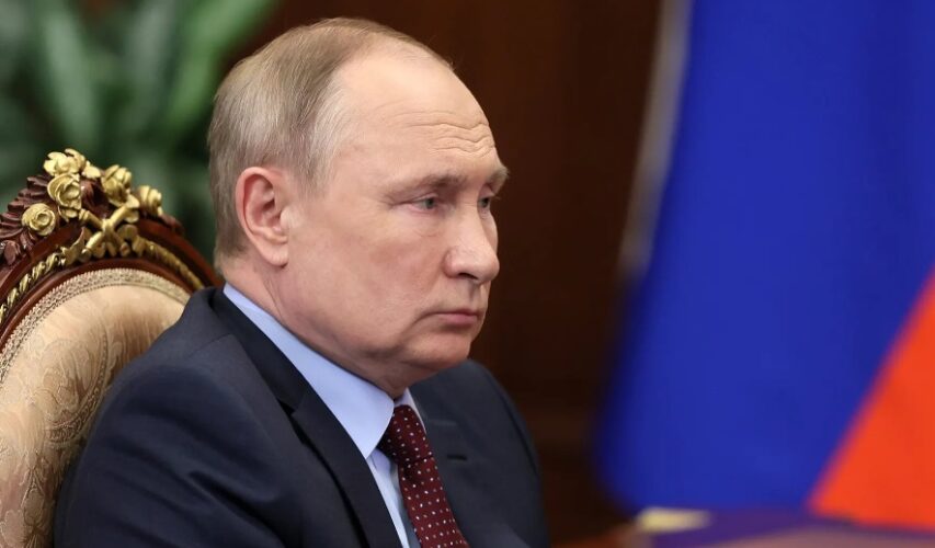 Putin ha afirmado que Rusia está en el camino de desarrollar vacunas contra el cáncer