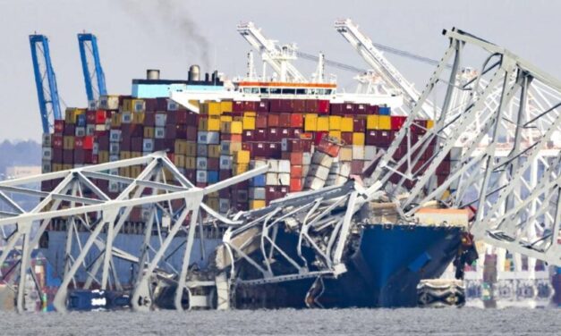 El puente Francis Scott Key de Baltimore colapsó tras ser impactado por un barco carguero.