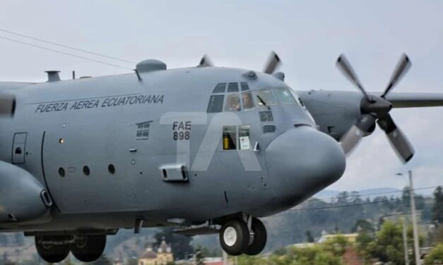 Estados Unidos entregó a la FAE una aeronave de combate como parte del plan “Ramp to Ramp”.