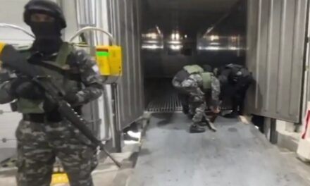 La policía  decomisó en un puerto de Guayas 246 kilos de cocaína cuyo destino era Bélgica.