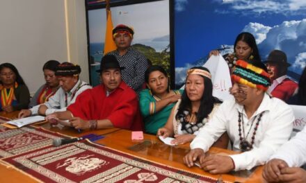 Leonidas Iza denuncia que Noboa ha expresado una postura hostil hacia los pueblos indígenas