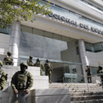 Corte Constitucional enfrenta 26 demandas contra la Ley de Integridad Pública de Daniel Noboa.